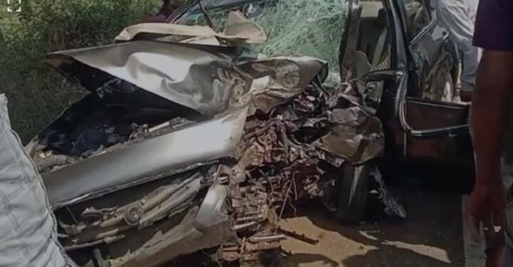 चंद्रपूर जिल्हातील कुटुंबाचा भीषण अपघात चौघांचा मृत्यू, दोन चिमुकले व एक महिला जखमी.