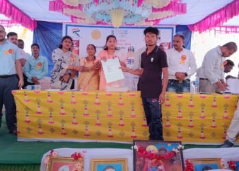 पिरमीडा येथे महाराजस्व अभियान संपन्न, महाराजस्व अभियान सामान्य जनतेच्या हिताचे : भाग्यश्री आत्राम यांचे प्रतिपादन