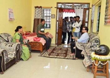 गडचिरोली जिल्ह्याचे माजी पालकमंत्री अम्ब्रिशराव आत्राम यांची अहेरी शहरात विविध ठिकाणी दिली सांत्वन भेट!