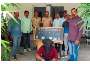 घरकामाच्या बहाण्याने घरातील लोकांचा विश्वास संपादन करुन चोरी करणा-या आरोपीस येरवडा तपास पथकाने १२ तासात जेरबंद करून ३ लाख ५ हजाराचा ऐवज केला जप्त