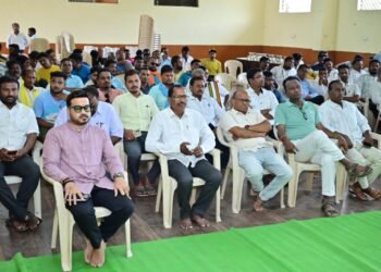 अहेरी येथे माजी पालकमंत्री अम्ब्रिशराव आत्राम यांच्या विशेष उपस्थितीत प्रधानमंत्री मोदी यांच्या “मन की बात” कार्यक्रम संपन्न.