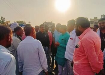 कोरपना येथील पील्लर पद्धतीने खुल्या उड्डाणपूलाच्या बांधकामाची नितीन गडकरी यांनी घेतली दखल.