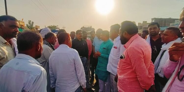 कोरपना येथील पील्लर पद्धतीने खुल्या उड्डाणपूलाच्या बांधकामाची नितीन गडकरी यांनी घेतली दखल.