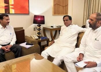 कोळसा खाण क्षेत्रातील गुन्हेगारी, वाढत्या चोऱ्या व गैरप्रकारावर निर्बंध घाला, केंद्रीय कोळसा राज्यमंत्री रावसाहेब दानवे यांचेशी अहीर यांची चर्चा.