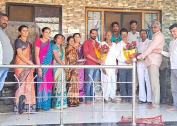 राजुरा तालुका.कृ.उ.बा. समिती चे नवनिर्वाचित उपसभापती संजय पावडे यांचा ग्रा.पं. चुनाळा व सेवा सहकारी संस्थेच्या वतीने सत्कार