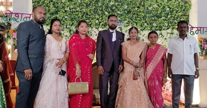 कंबगोनीवार परिवाराच्या स्वागत समारंभ कार्यक्रमाला भाग्यश्रीताई आत्राम यांची उपस्थिती.