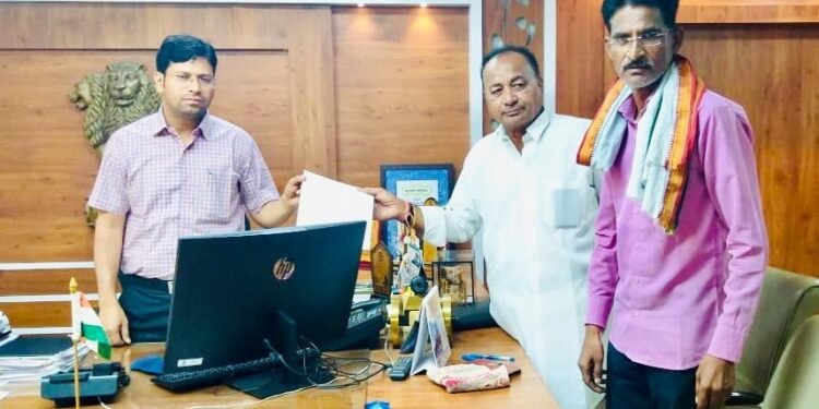 वर्धा जिल्ह्यात होणारे वैद्यकीय महाविद्यालय हे हिंगणघाट शहरात व्हावे: माजी आमदार प्रा.राजु तिमांडे