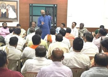 आगामी निवडणूका जिंकण्यास व लोकसभेचा हिशेब चुकता करण्यास जनसंपर्क महाअभियान यशस्वी करा: हंसराज अहीर