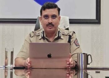 पिंपरी चिंचवड पोलीस आयुक्त विनय कुमार चौबे यांनी संवाद साधल्याने नागरिकांचे उंचावले मनोबल.