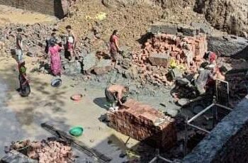 मुंबईत भीषण अपघात बांधकाम सुरू असताना भिंत पडली, 3 महिला कामगाराचा दुर्दैवी मृत्यू.