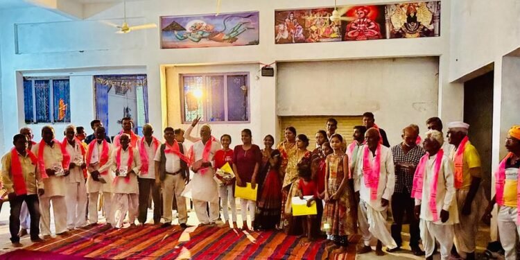 हिंगणघाट तालुक्यातील किनगाव येथे भारत राष्ट्र समितिच्या वतीने सदस्य नोंदणी अभियान व सभा संपन्न.