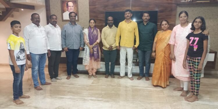 गुंजणमावळ दरी खोर्यातील हातवे गावची कन्या झाली कृषी मंडल अधिकारी, पोलिस हवलदाराची मुलगी बनली कृषी मंडल अधिकारी.