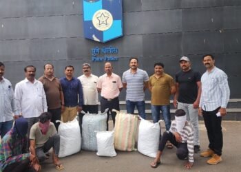 अंमली पदार्थ विरोधी पथक २ ची कौतुकास्पद कामगिरी ! गडचिरोली जिल्ह्यातून गांजा विक्री करिता आलेल्या उच्चशिक्षित तीन तरुणांना पुणे येथे केले अटक