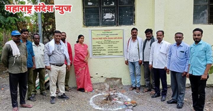 हिंगणघाट तालुक्यातील ग्रामपंचायत वडनेर येथे पाऊस पाणी संकलन प्रकल्पाचे भूमिपूजन.