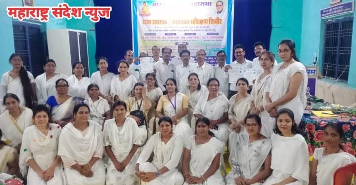 भारतीय बौद्ध महासभा तक्षशिला नगर बामणवाडा येथे धम्म उपासक, उपासिका प्रशिक्षण शिबीर संपन्न.