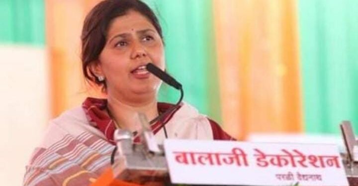 माझी भूमिका थेट असणार, राजकारणातून एक्झिट घेणार- भाजपा नेत्या पंकजा मुंडेंच्या दाव्याने खळबळ !