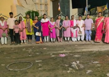 हिंगणघाट येथे शासकीय वैद्यकीय महाविद्यालय महिला कृती समितीचे ६६ व्या दिवशी, कपाळावर काळे तिलक लाऊन आंदोलन.