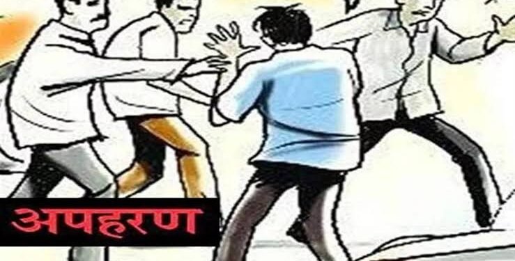 वर्धा जिल्हात जुना वादातून एकाचे जबरदस्तीने अपहरण, समुद्रपूर पोलिसांनी  अपहरण करण्याऱ्या 4 आरोपींना ठोकल्या बेड्या.