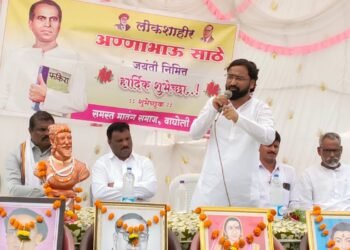 वाघोली येथे साहित्यरत्न लोकशाहीर अण्णाभाऊ साठे जयंती मोठ्या उत्साहात साजरी.