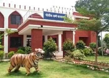 बल्लारपूरमध्ये ६२ वर्षीय बस चालकाने ९ वर्षीय विद्यार्थिनीचा विनयभंग केला, गुन्हा दाखल.