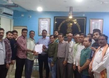 महापुरुषाच्या अपमान करणाऱ्या संभाजी भिडे यांच्या विरूद्ध गुन्हा दाखल करा सावनेर माळी समाजाची मागणी.