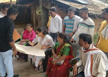 अहेरी: अखेर जमीन मोजणीच्या कामाला सुरुवात, भाग्यश्री ताई आत्राम यांच्या उपस्थितीत शुभारंभ, आलापल्लीकरांना लवकरच प्रॉपर्टी कार्ड मिळणार