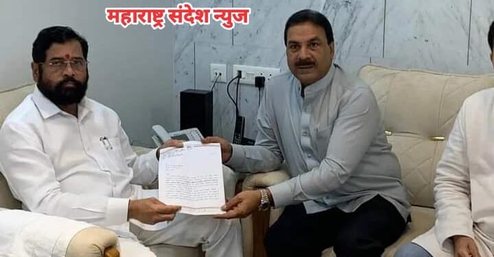 मुस्लीम समाजाला मागालसेपणानुसार ५ टक्के आरक्षण लागू करा: नसीम खान मुख्यमंत्री एकनाथ शिंदे यांच्याकडे निवेदनातून मागणी.