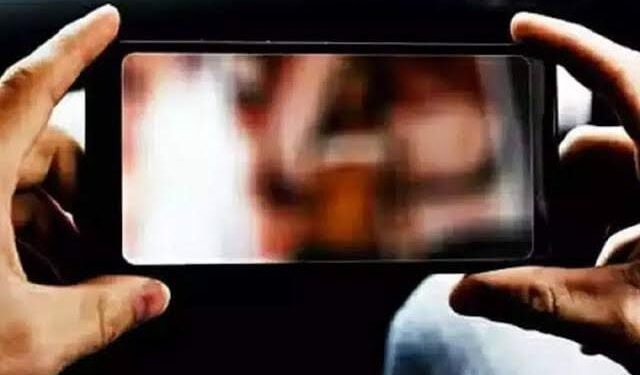 चंद्रपूर जिल्हात अल्पवयीन मुलीची अश्लील चित्रफित व्हायरल, वेश्या व्यवसाय करायला भाग पाडले, महिलेसह 14 आरोपींना अटक.