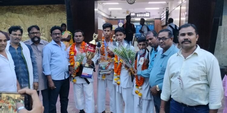 इंटरनॅशनल कराटे टूर्नामेंट मधे बल्लारपूर च्या नालंदा क्रीडा मंडळ कराटे क्लबच्या विद्यार्थ्यांनी मिळवले यश.