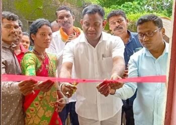 अहेरी तालुक्यातील झिमेला येते जिल्हा परिषद शाळेच्या नवीन वर्ग खोलीचे उद्घाटन संपन्न.