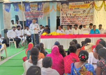 परतूर येथे वंचित बहुजन आघाडी वाटुर सर्कल मेळावा व नांद्रा गावात शाखा अनावरण कार्यक्रम तालुका अध्यक्ष रविंद्र भदर्गे यांच्या अध्यक्षतेखाली संपन्न.