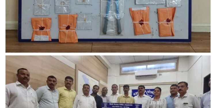 दरोडा जबरी चोरी व घरफोडी चोरी करणारा १४१२ के. आर. टोळीच्या प्रमुखास त्याचे साथिदारासह दरोडा विरोधी पथकाने केले अटक ०१ दरोडा व ०५ घरफोडीचे गुन्हे उघड करून १८७ ग्रॅम सोने, ०१ गावठी पिस्त्ल तसेच ०२ जिवंत काडतूस व कार असा १२,११,००० रुपयांचा मुद्देमाल जप्त