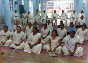 आलापल्ली येते संघामित्रा बुद्ध विहार वर्षावास धम्म प्रवचन सोहळा कार्यक्रम उत्साहात संपन्न.