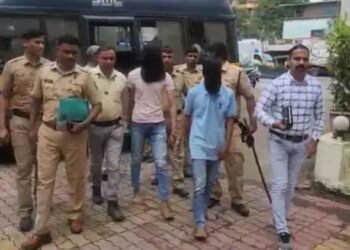 मुंबईत देवदर्शन करून घरी परतणाऱ्या महिलेवर दोन रिक्षा चालकांनी अतिप्रसंग…