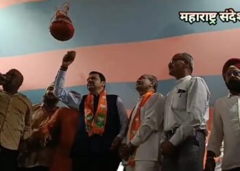 नागपूरात भारतीय जनता पक्षाच्या दहिहंडी उत्सवात उपमुख्यमंत्री देवेंद्र फडणवीस यांची हजेरी.