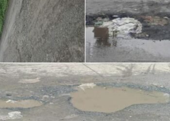 चंद्रयान ३ ने काढलेला हा फोटो नाही अकोल्यातील खड्डे आहे ॲड. प्रकाश आंबेडकर