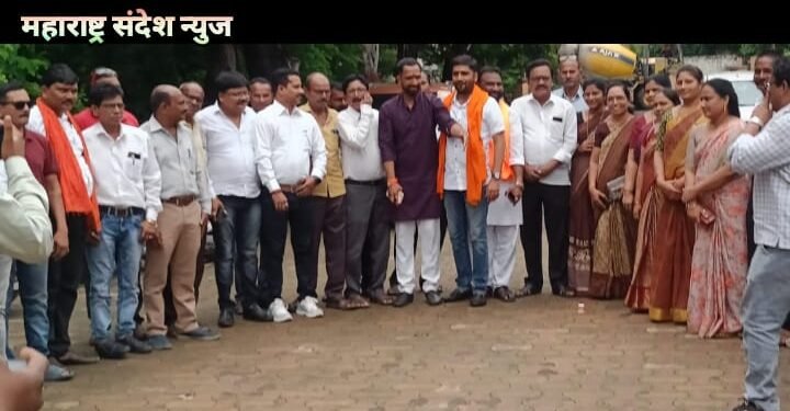 हिंगणघाट शिवसेना ठाकरे पक्षाच्या वतीने “होऊ द्या चर्चा” या विषयावर आढावा बैठक संपन्न.