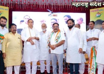 माजी गृहमंत्री अनिल देशमुख जिल्हाध्यक्ष सुनिल राऊत यांच्या प्रमुख उपस्थितीत अतुल वांदिले यांच्या नेतृत्त्वात अनेकांनी केला राष्ट्रवादी काँग्रेस मध्ये पक्षप्रवेश.