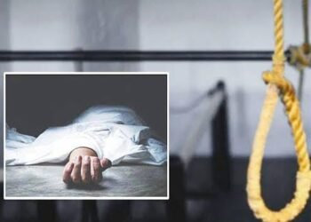 पुणे: देहुरोड गणपतीला आणण्याकरिता साडी नाही नेसू दिली म्हणून 13 वर्षीय मुलीची आत्महत्या.