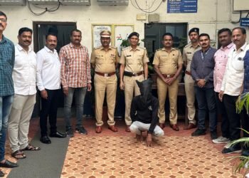 मोक्का गुन्हयात चार महिन्यापासुन फरारी असलेला आरोपी पर राज्यात पळुन जाण्याच्या तयारीत असताना सहकारनगर पोलीसांनी केली शिताफीने अटक…