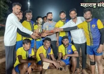 माजी पालकमंत्री राजे अम्ब्रिशराव आत्राम यांच्या सहकार्याने सिरोंच्या तालुक्यातील तुमनूर माल येथे बजरंग दल पेंटीपाका भव्य कबड्डी स्पर्धा संपन्न.