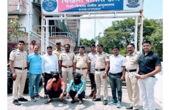 व्यवसायिकाचे अपहरण करून हत्या करणाऱ्या दोघांना चिखली पोलिसांनी २४ तासात ठोकल्या बेड्या.