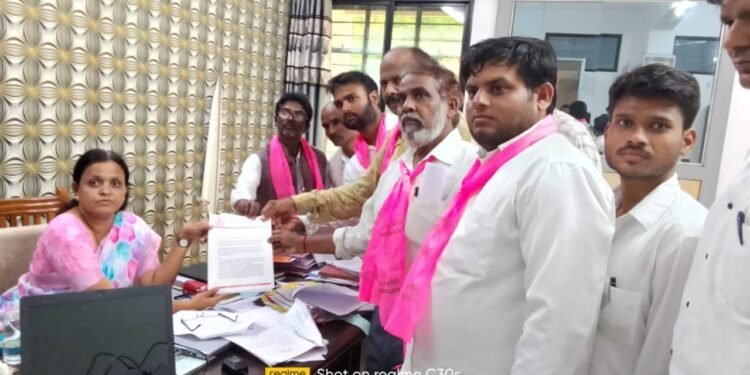 नागपूर: भारत राष्ट्र समिती हिंगणा विधानसभा क्षेत्रा तर्फे एक दिवसीय धारणा आंदोलन.