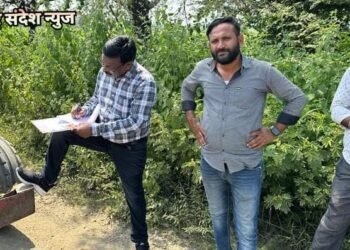 हिंगणघाट रेतीची तस्कती जोमात, प्रशासनाची धडक कारवाई, दोन ट्रॅक्टर जप्त  2.46 लाखाचा दंड.