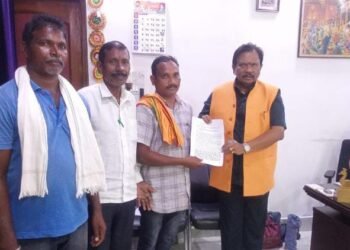 वनहक्क कायद्यातील तीन पिढीचा पुरावा रद्द करा, मुन्नूर कापेवार, बेलदार समाज संघटना रायगठ्ठा