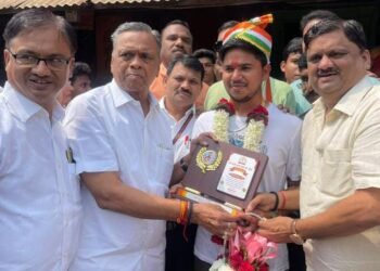 संत गमाजी महाराज शिक्षण संस्थेतर्फे आशियाई क्रीडा स्पर्धांमध्ये चमकदार कामगिरी करणाऱ्या ओजस देवतळेंचा सत्कार!