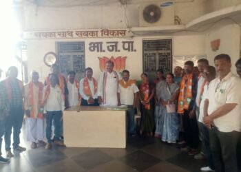 हिंगणघाट शहरातील असंख्य कार्यकर्त्यांचा भाजपात प्रवेश, आ. समिर कुणावार यांचे प्रमुख उपस्थितीत प्रवेश सोहळा संपन्न.