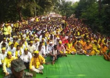 आता गडचिरोलीत आदिवासी संघटनांनी आरक्षणासाठी पुकारला एल्गार, काढला भव्य मोर्चा.