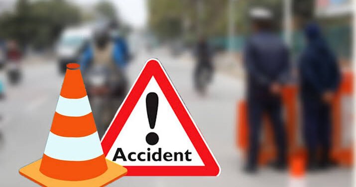 पुणे भरधाव डंपरने दुचाकी स्वाराला उडवले, दुचाकी स्वाराचा मृत्यू.