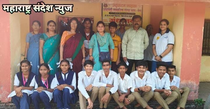 पेण तालुक्यात बालपंचायतीच्या माध्यमातून आरोग्यविषयक रक्त गट तपासणी शिबीर संपन्न.